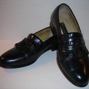 SOLD....Men's STACY ADAMS black LEATHER tassel kiltie LOAFERS, Sz. 10 1/2 M